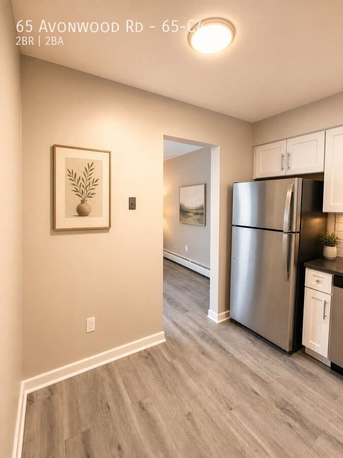 Avon Apartment: 65 Avonwood Rd