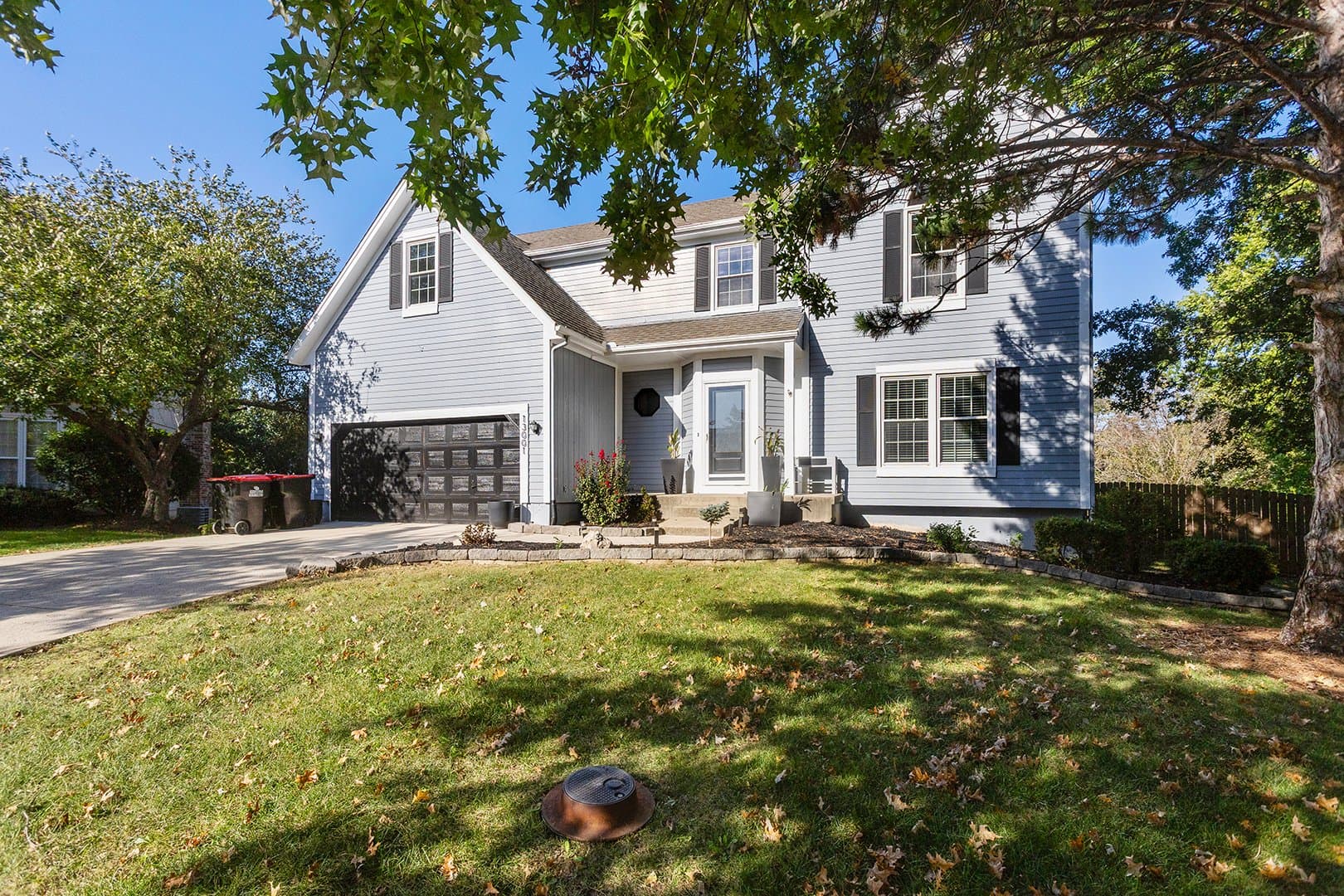 Overland Park House: 13001 Slater St