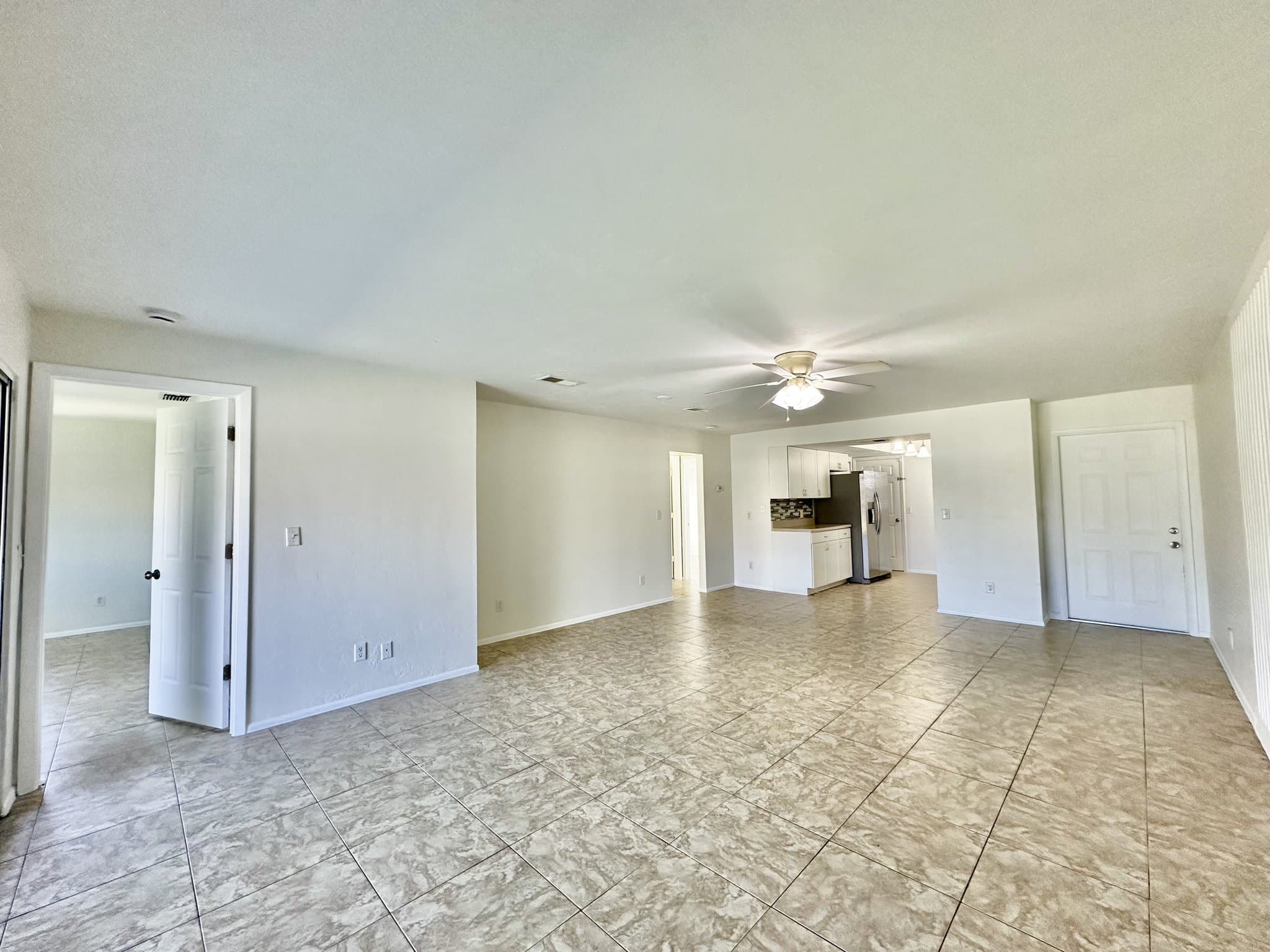 FORT MYERS House: 7435 PEBBLE BEACH RD