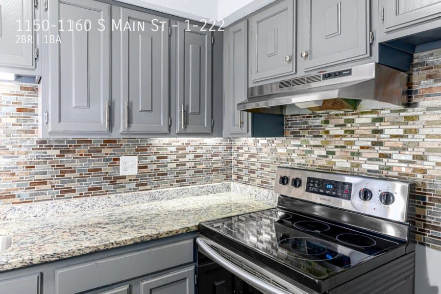 Middletown Apartment: 1150-1160 S Main St