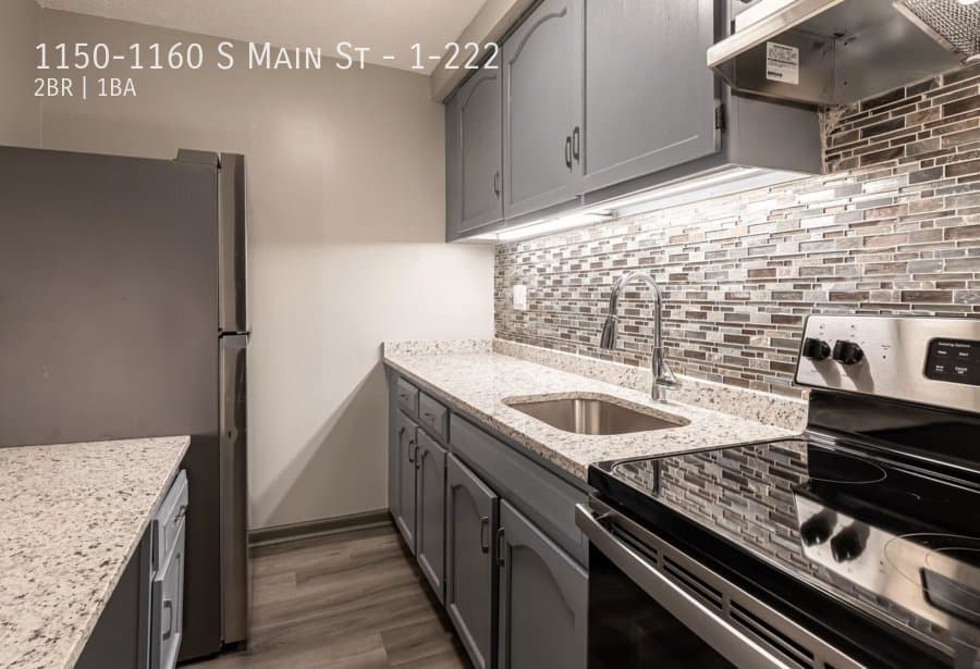 Middletown Apartment: 1150-1160 S Main St
