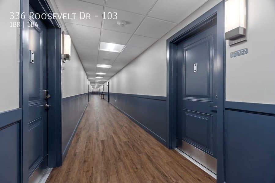 Seymour Apartment: 336 Roosevelt Dr