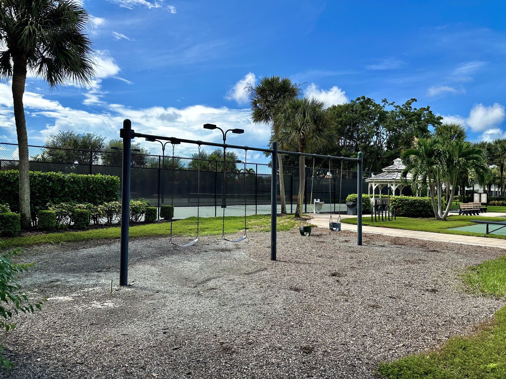 Naples Condo: 3033 DRIFTWOOD WAY
