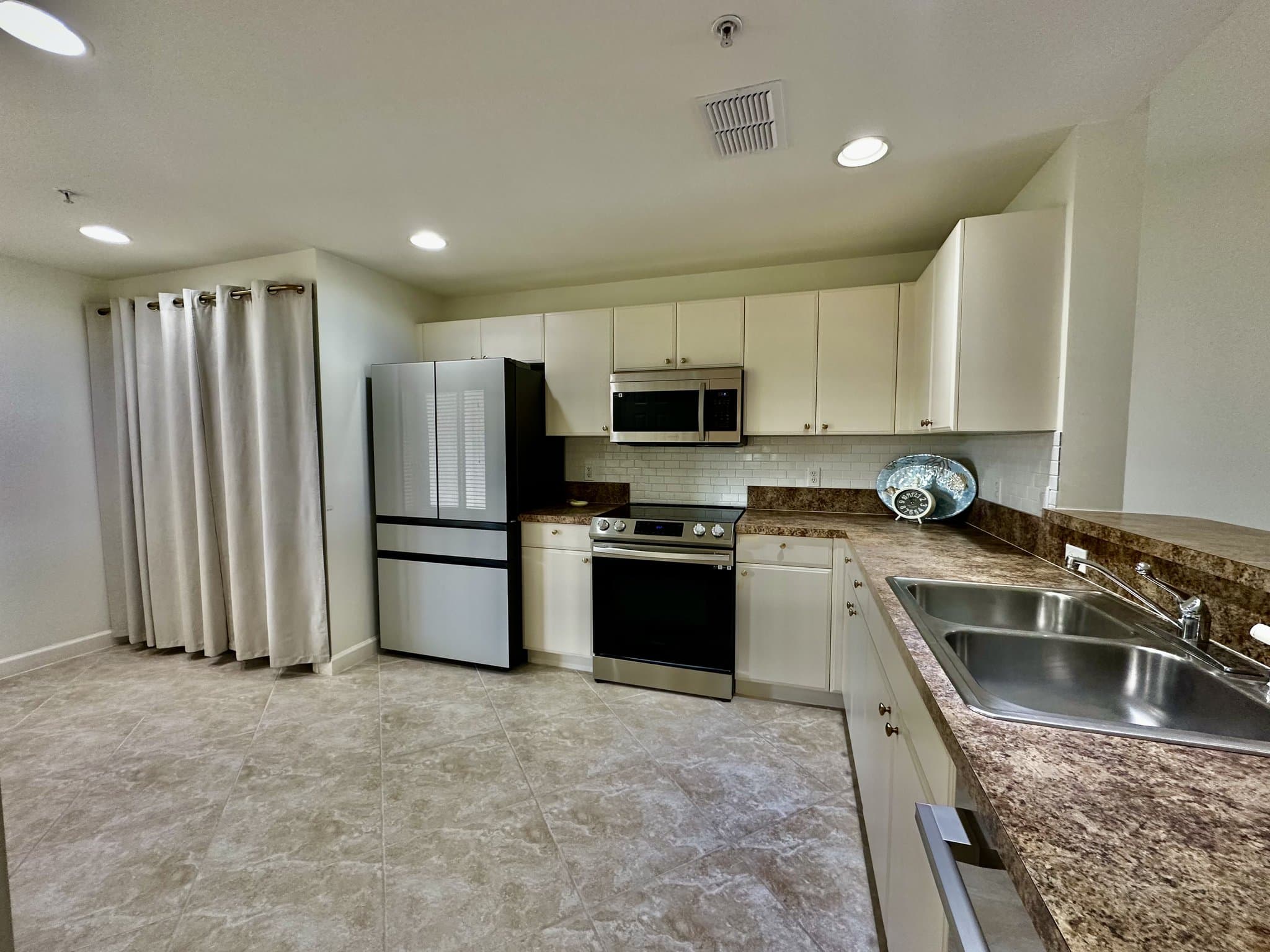 Naples Condo: 3033 DRIFTWOOD WAY
