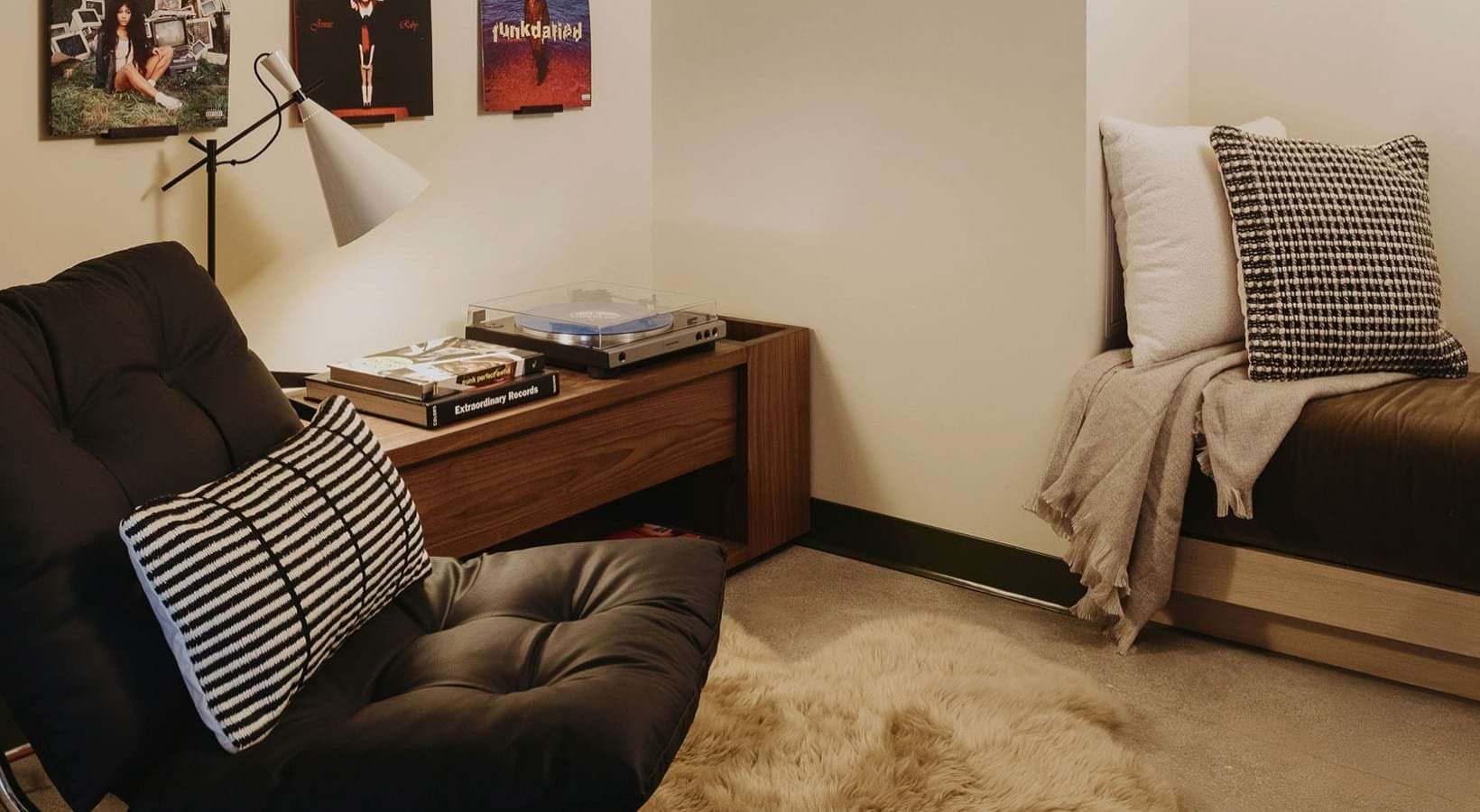 Chicago Condo: 1509 N. Fremont Street