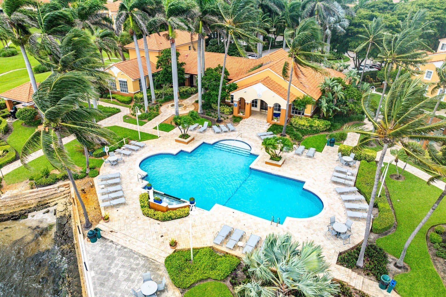 Hypoluxo Condo: 167 Yacht Club Way