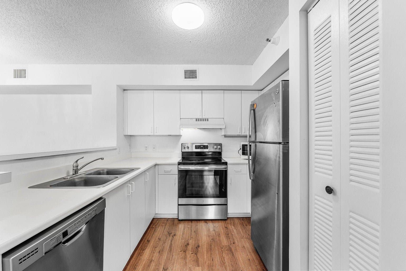 Hypoluxo Condo: 167 Yacht Club Way