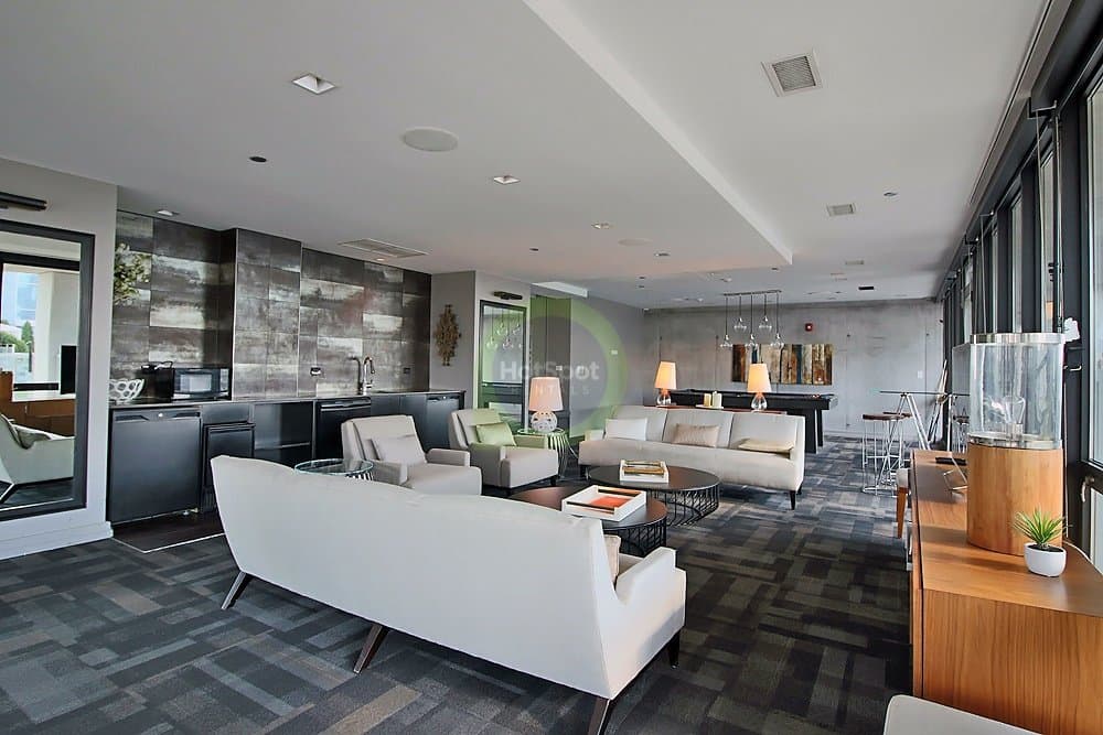 Chicago Condo: 200 E Cermak Rd