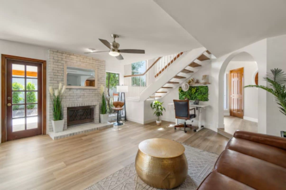 Scottsdale House: 8032 E Redwing Rd