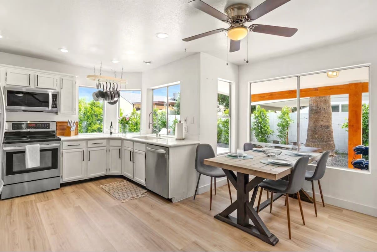 Scottsdale House: 8032 E Redwing Rd