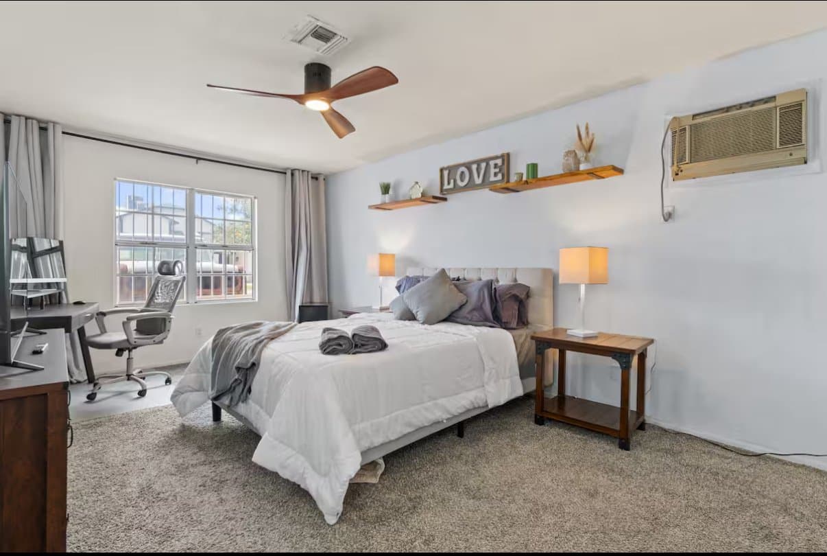 Scottsdale House: 8032 E Redwing Rd