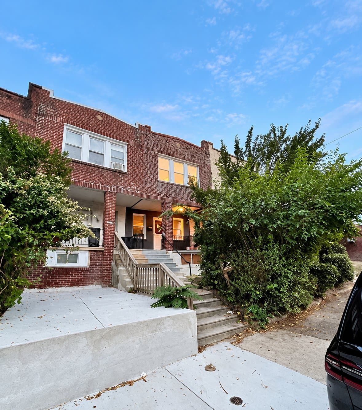 Philadelphia Townhome: 705 Edgemore Rd