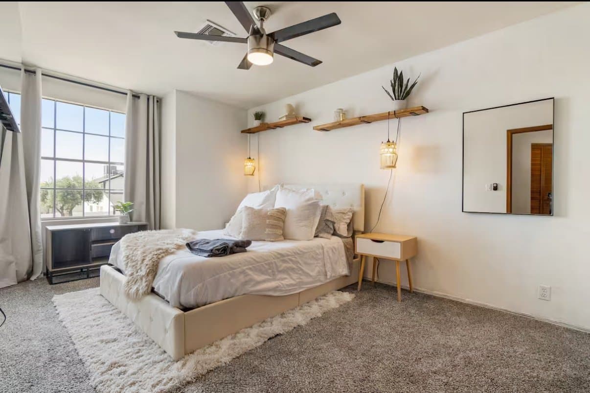 Scottsdale House: 8032 E Redwing Rd
