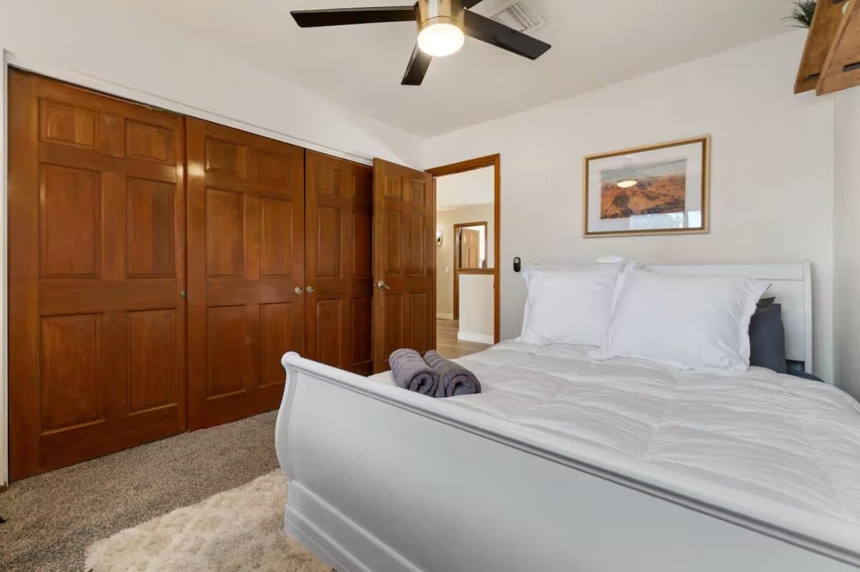 Scottsdale House: 8032 E Redwing Rd