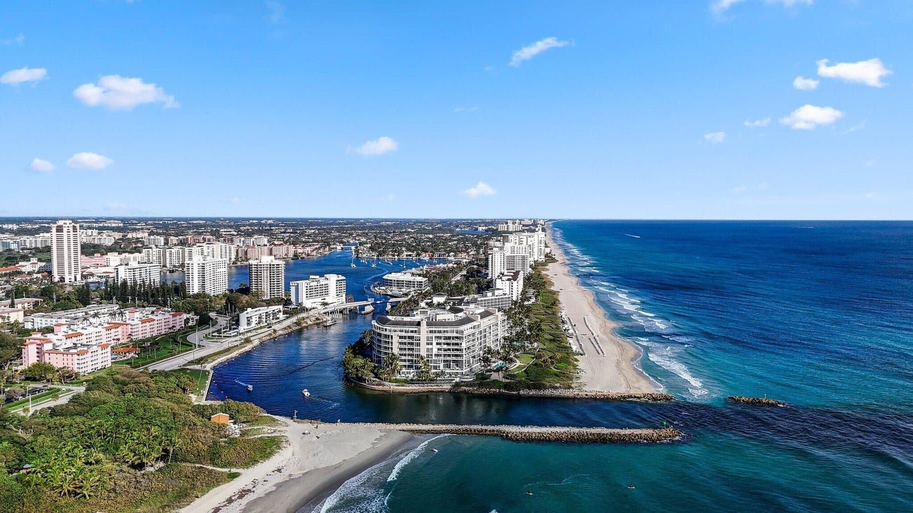 Boca Raton Townhome: 616 NW 38th Circle