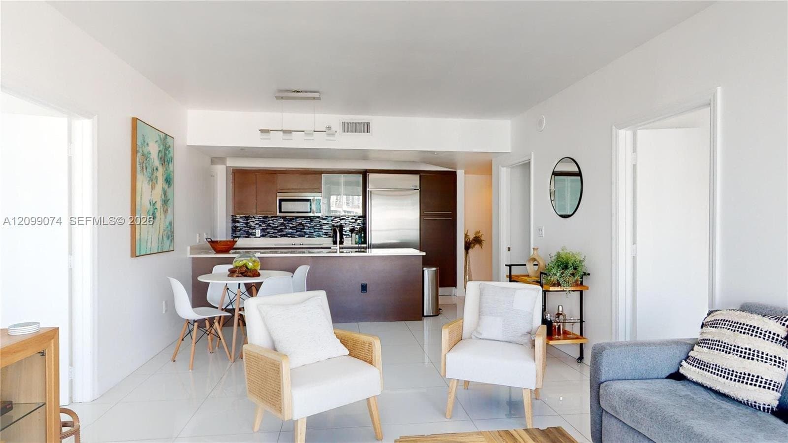 Miami Condo: 500 Brickell Ave