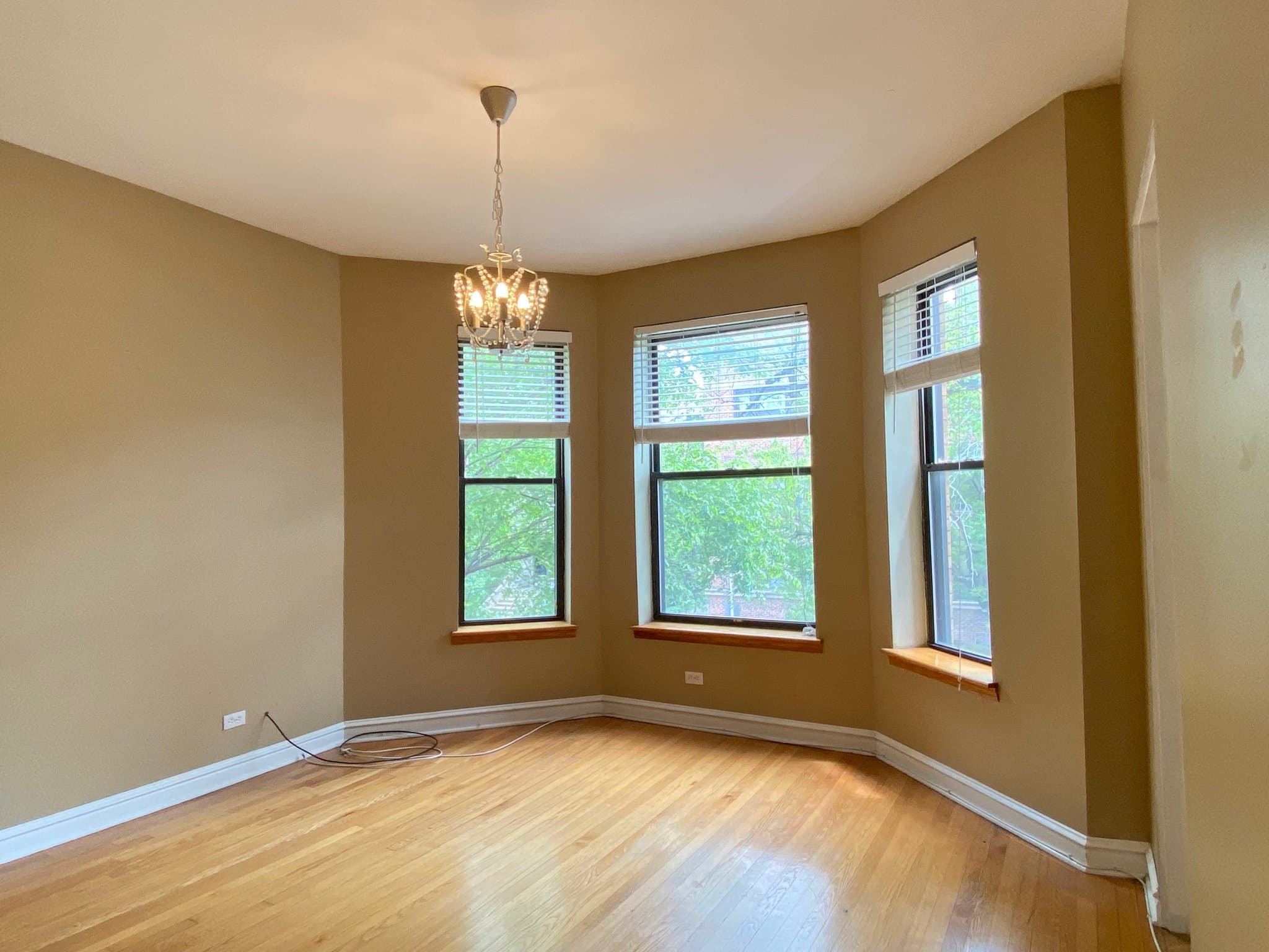 Chicago Condo: 3806 N Fremont St
