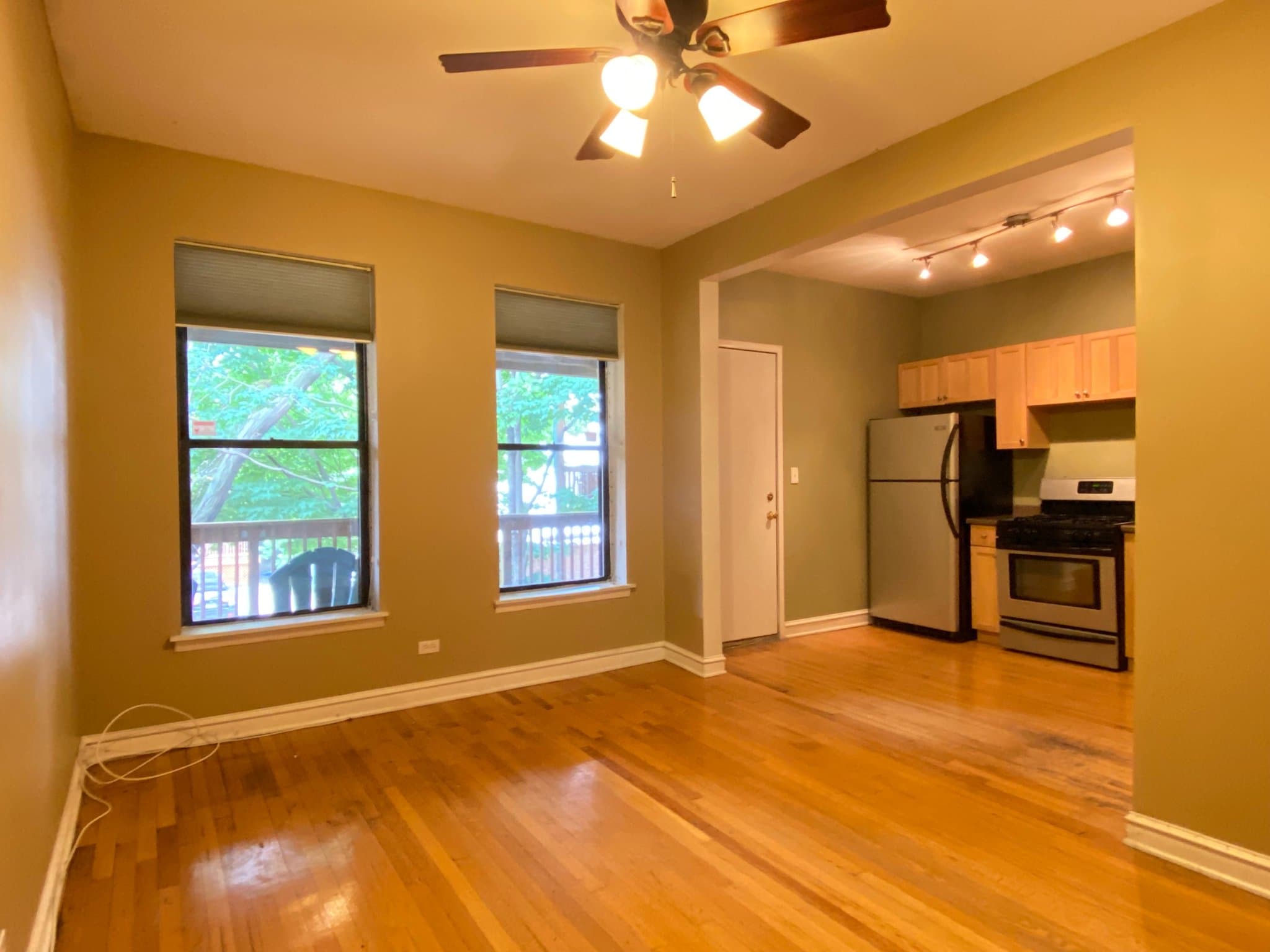 Chicago Condo: 3806 N Fremont St