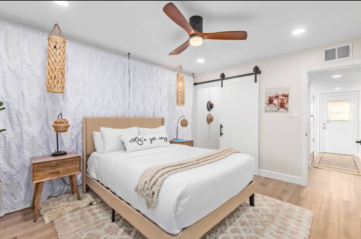 Scottsdale Condo: 6824 E 2nd St
