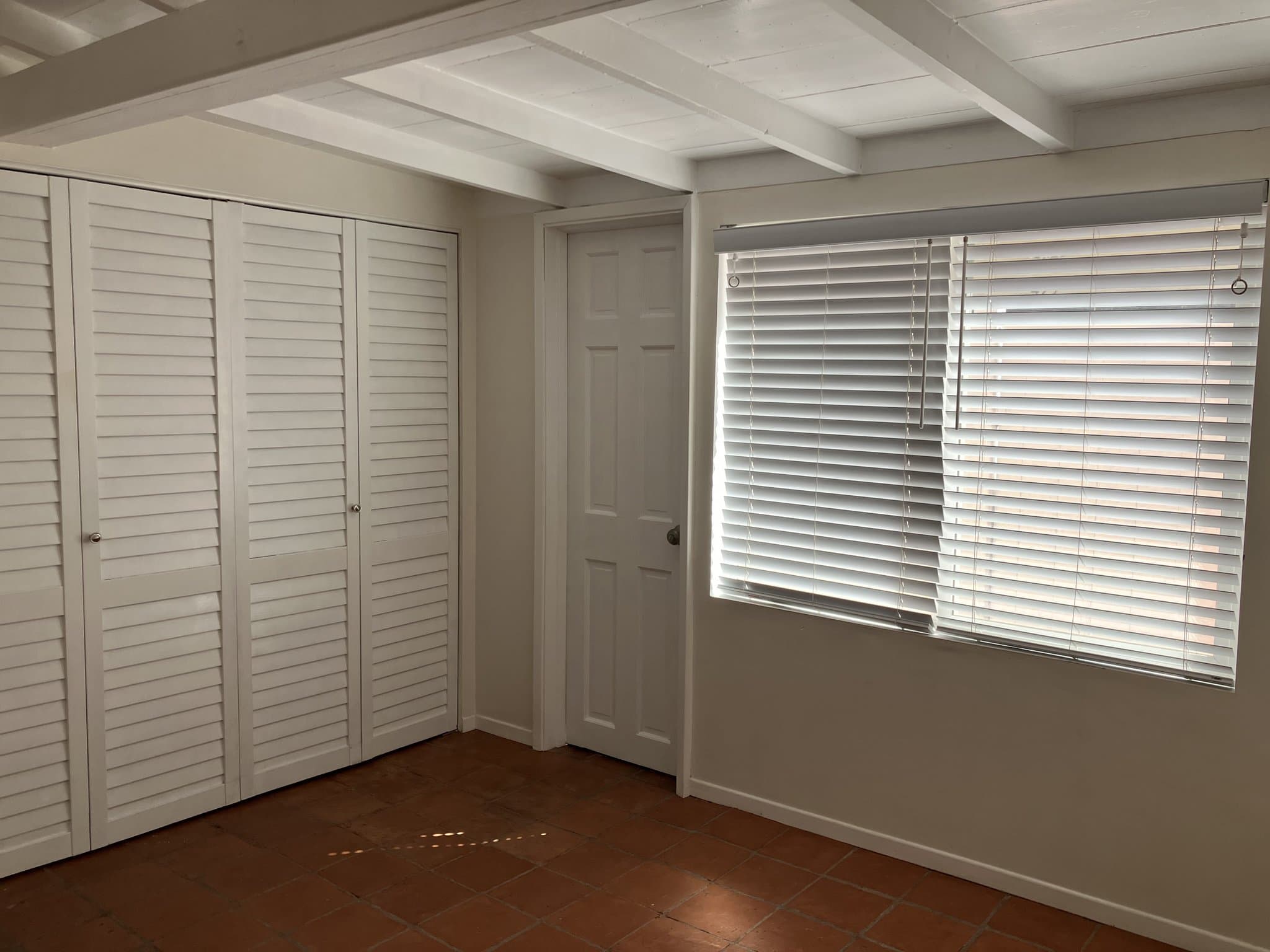 Manhattan Beach House: 424 28th St