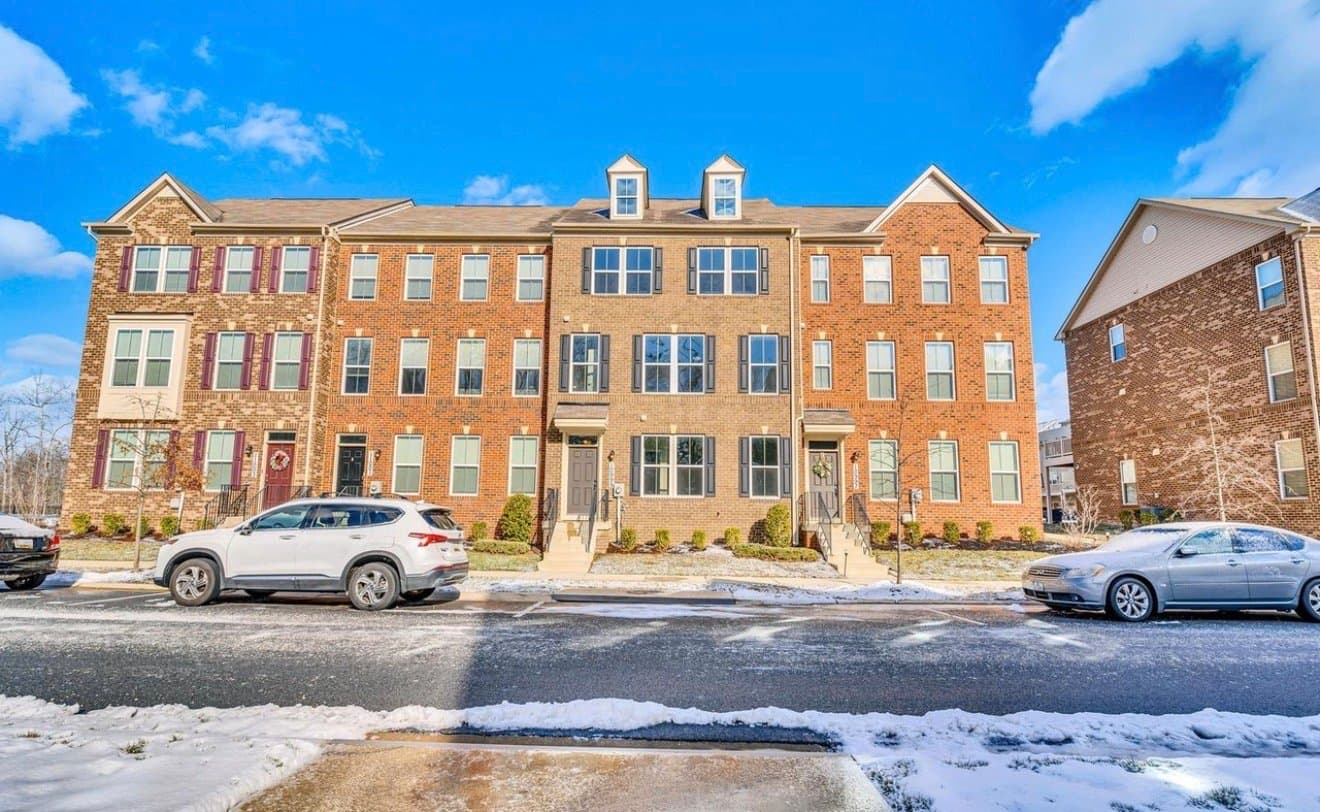 Waldorf Townhome: 10999 Oswestry Street