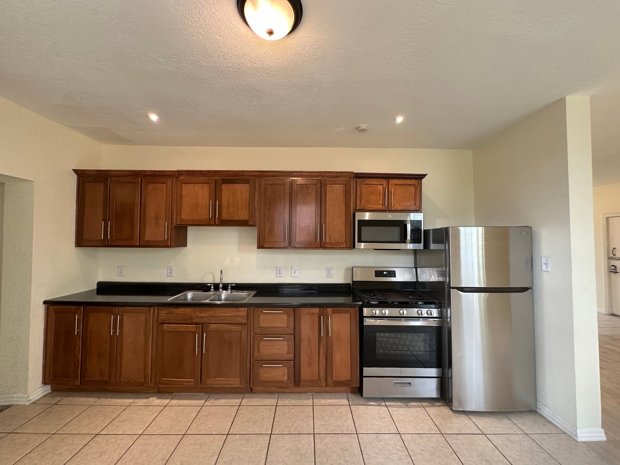El Paso House: 2315 Myrtle AVE,