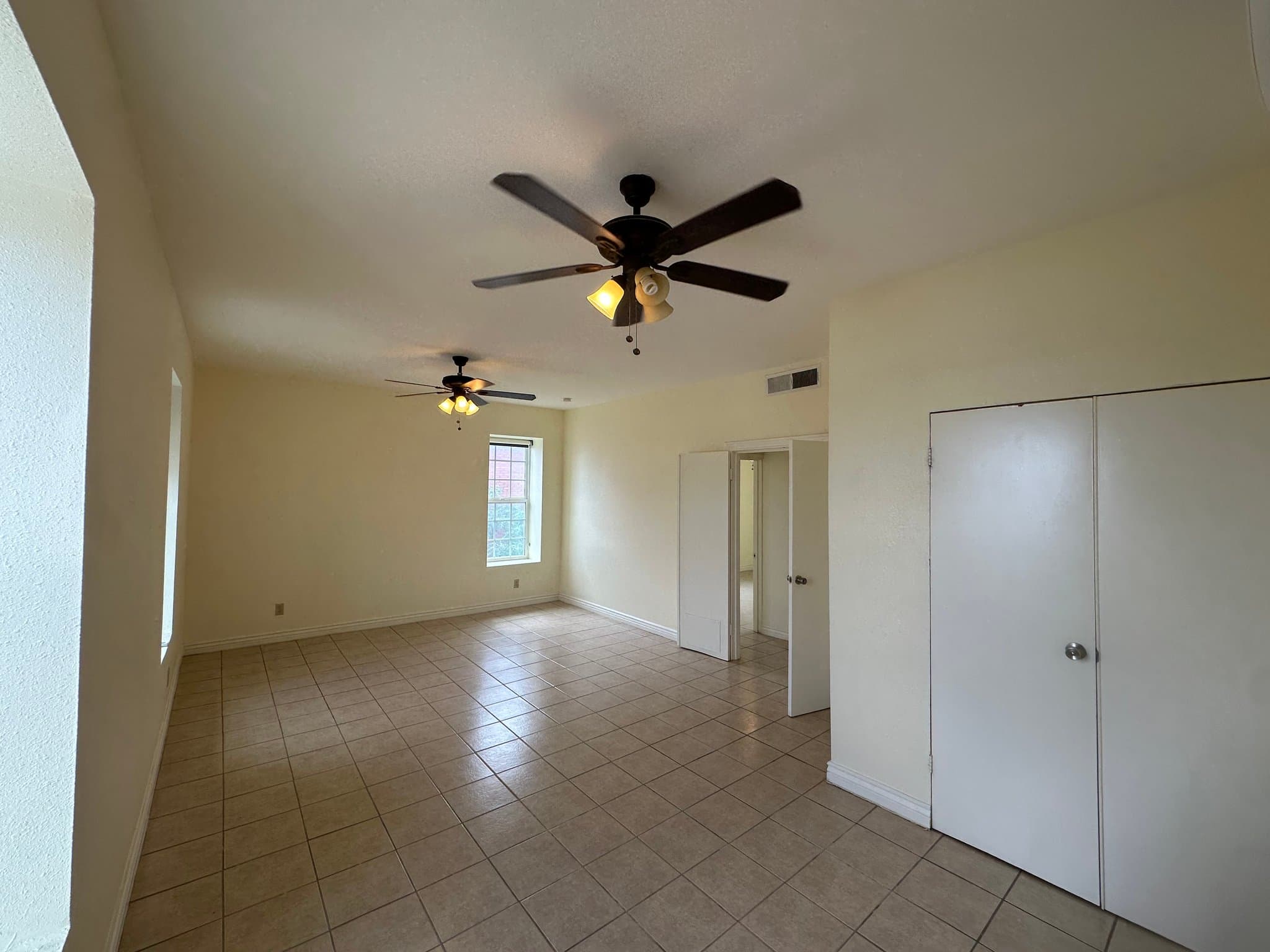 El Paso House: 2315 Myrtle AVE,