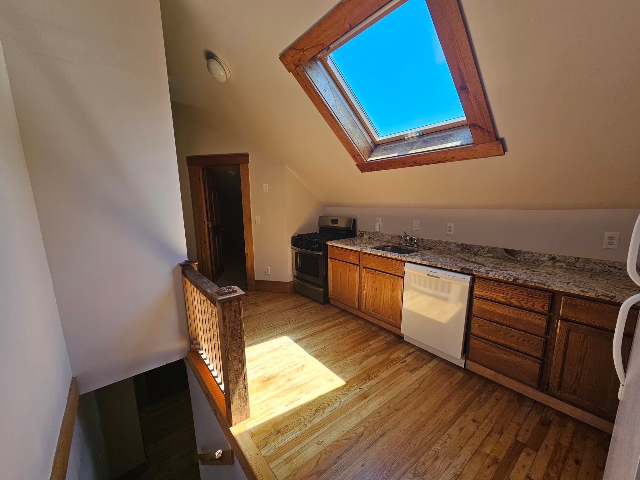 Rochester Apartment: 14 OXFORD ST, ROCHESTER, NY 14607