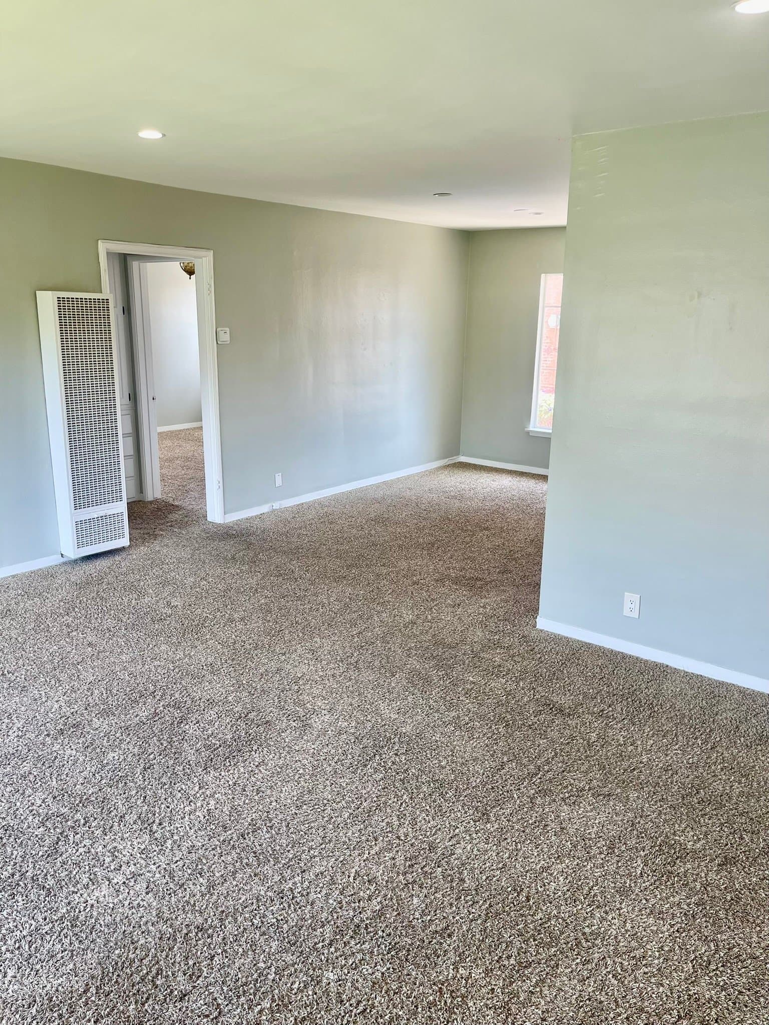 Los Angeles Apartment: 1214 S Bronson Ave #3