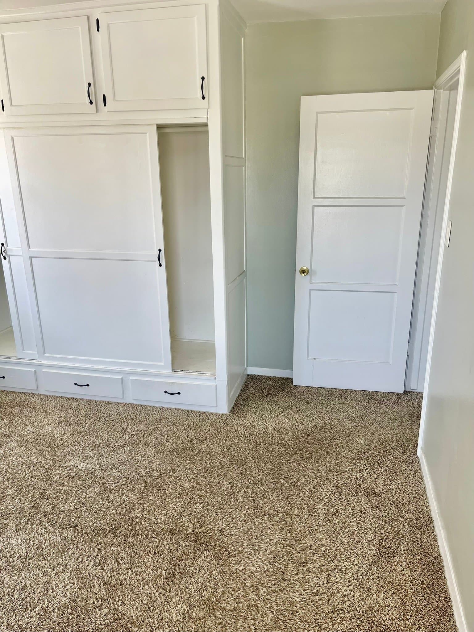 Los Angeles Apartment: 1214 S Bronson Ave #3