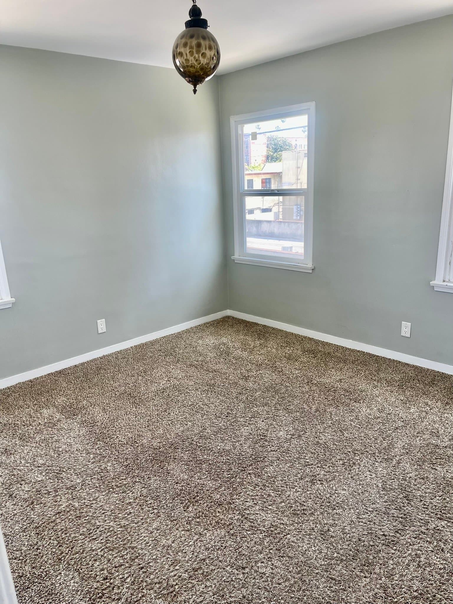 Los Angeles Apartment: 1214 S Bronson Ave #3