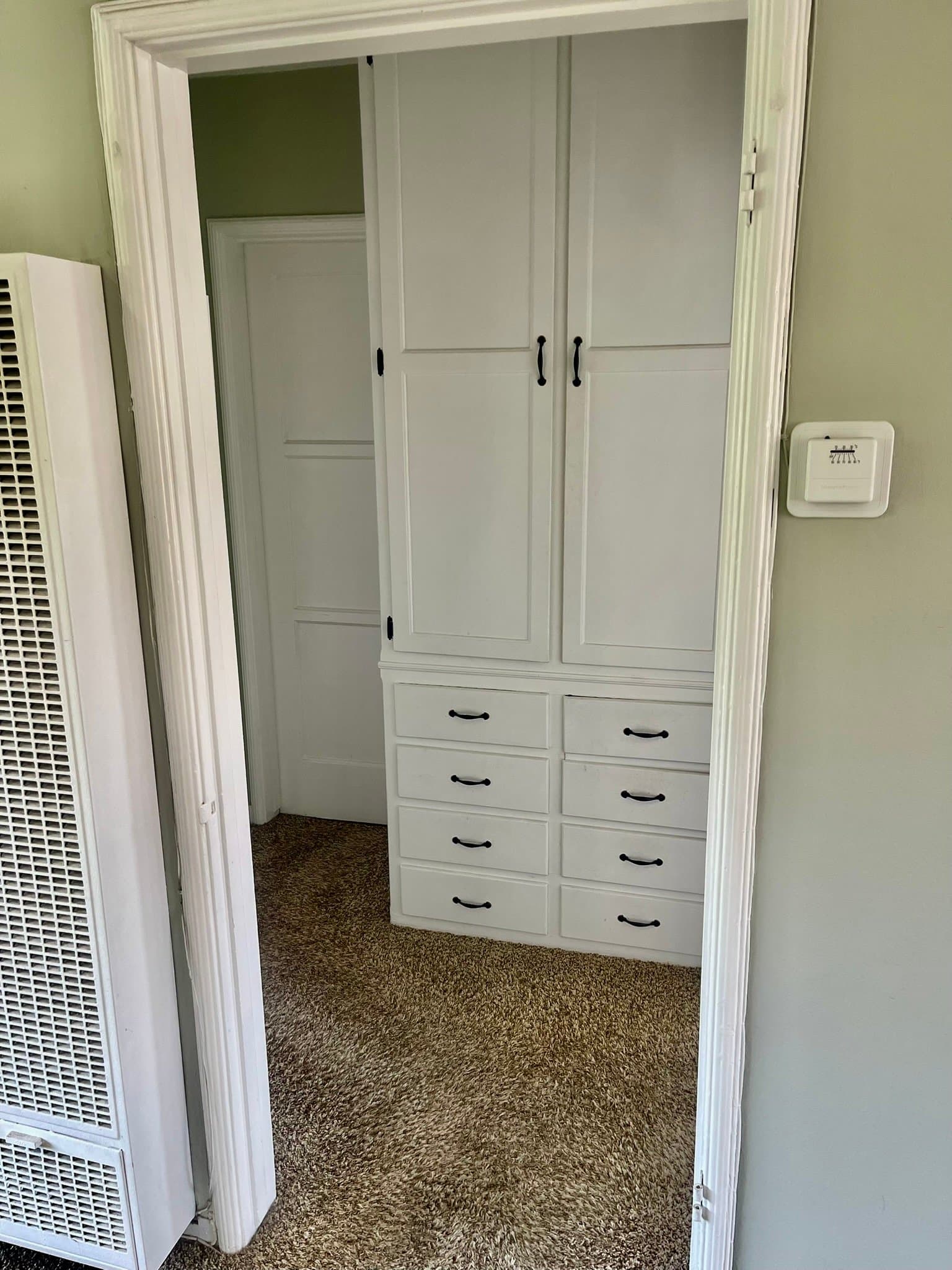 Los Angeles Apartment: 1214 S Bronson Ave #3