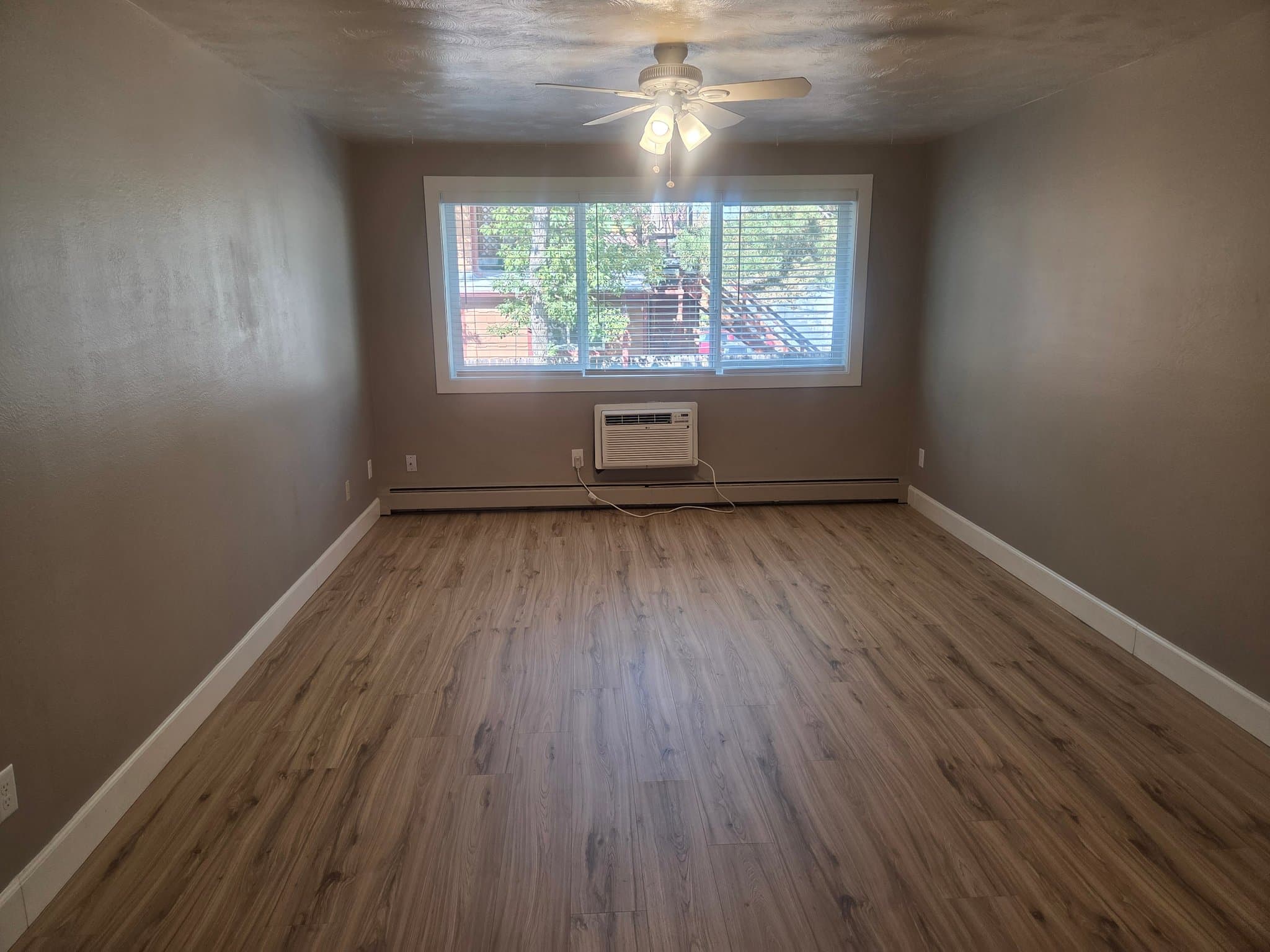 Denver Apartment: 918 S. Pennsylvania ST