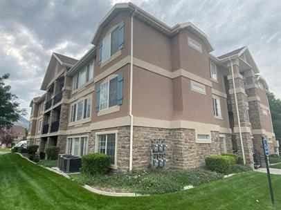 Pleasant Grove Condo: 85 Romney Ln