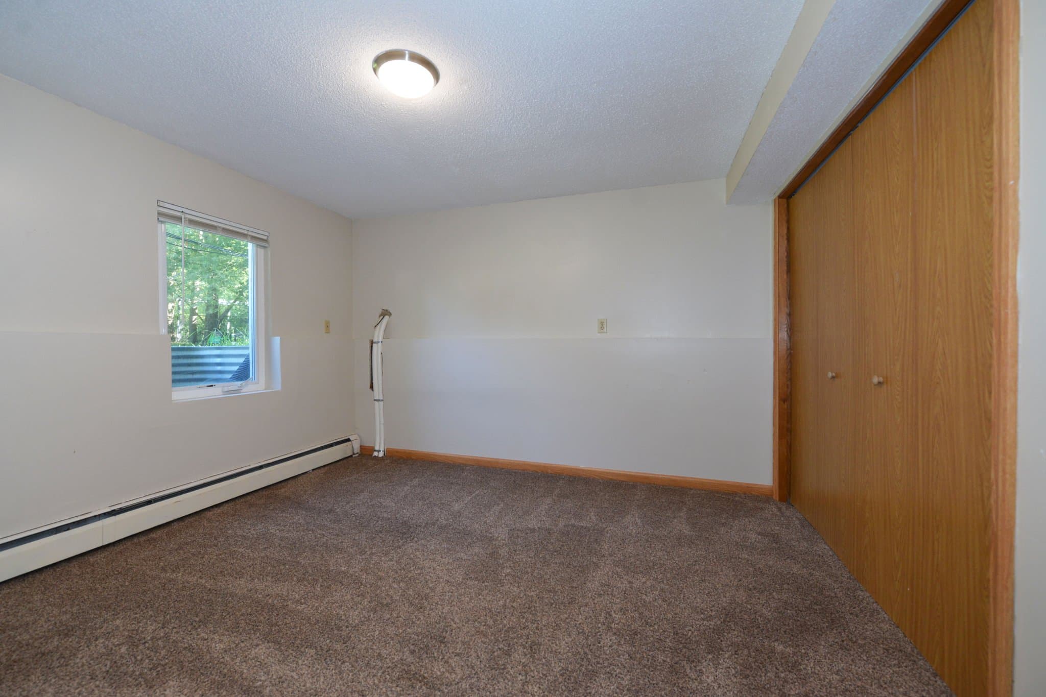 Little Canada Multiplex: 547 Allen Ave