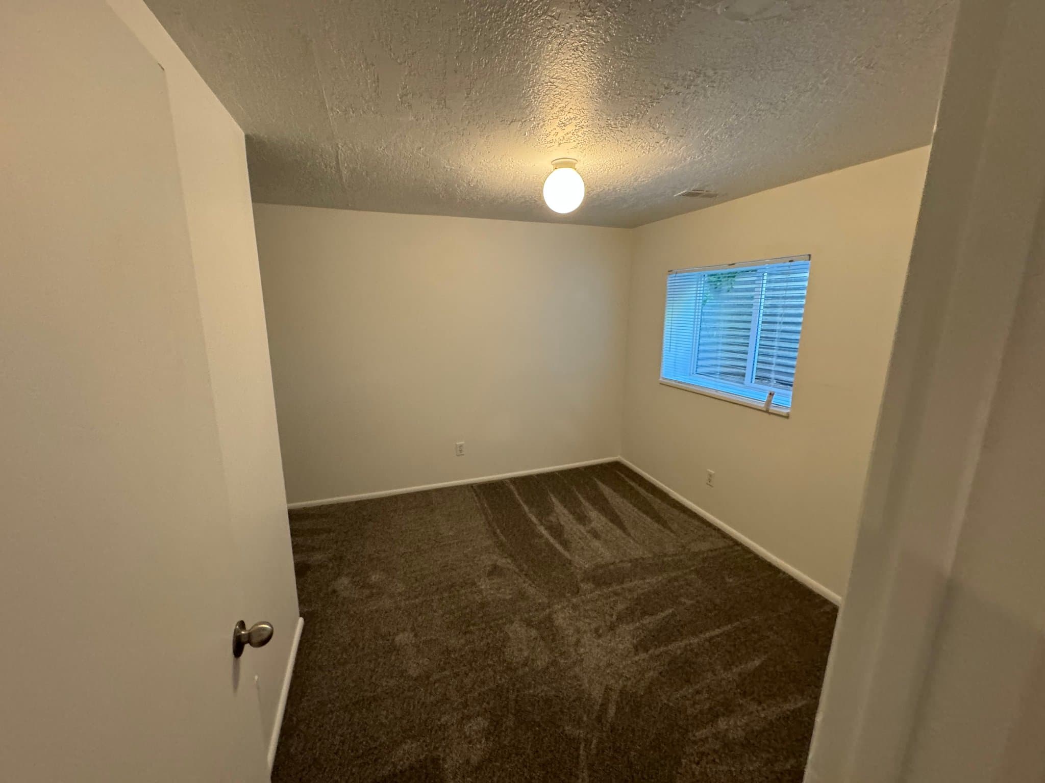 Kearns House: 5524 W Townsend Way