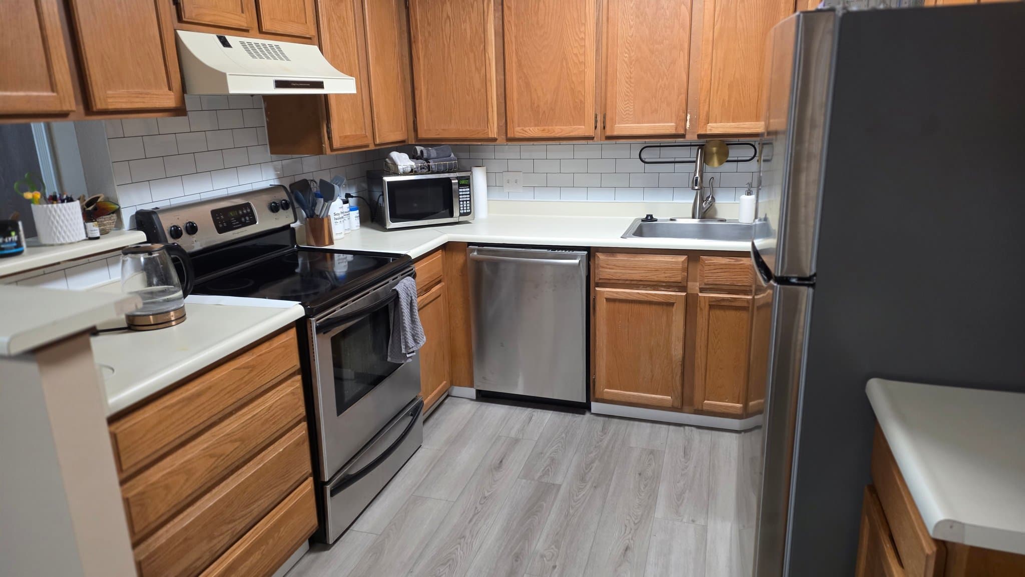 Lakewood Single Room: 211 Wright St