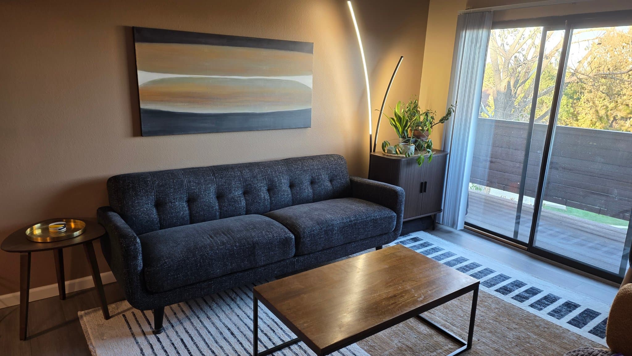 Lakewood Single Room: 211 Wright St