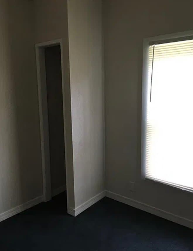 Ardmore House: 907 B St SE