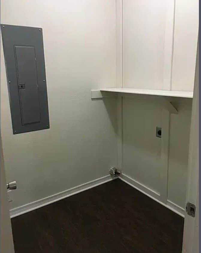 Ardmore House: 907 B St SE