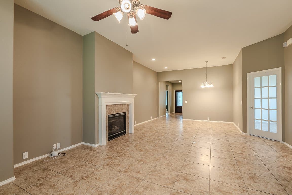 Katy House: 25402 Melody Canyon Court