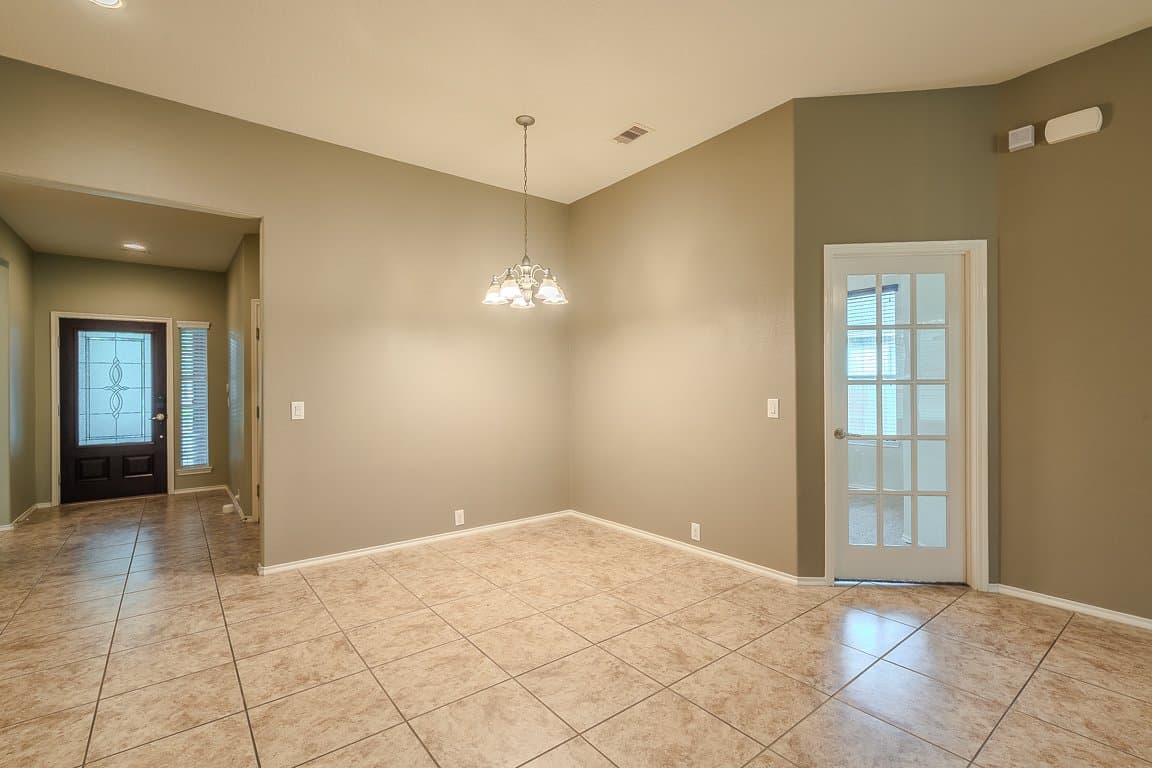 Katy House: 25402 Melody Canyon Court