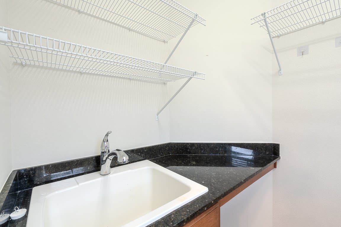 Katy House: 25402 Melody Canyon Court
