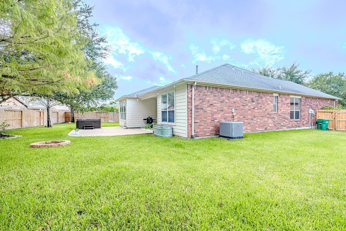 Katy House: 25402 Melody Canyon Court