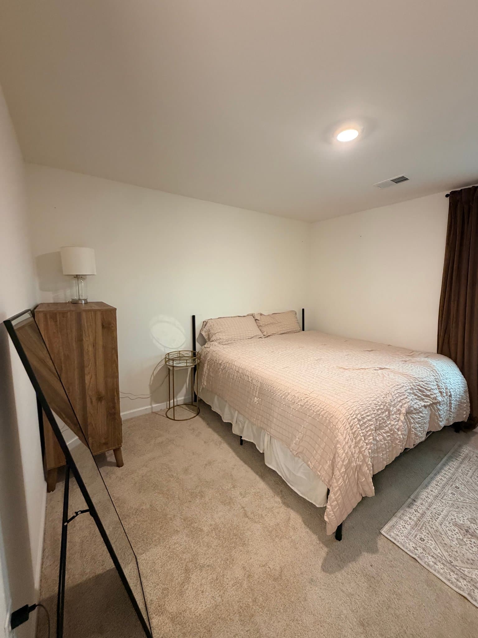 Locust Grove House: 225 Canberra Way