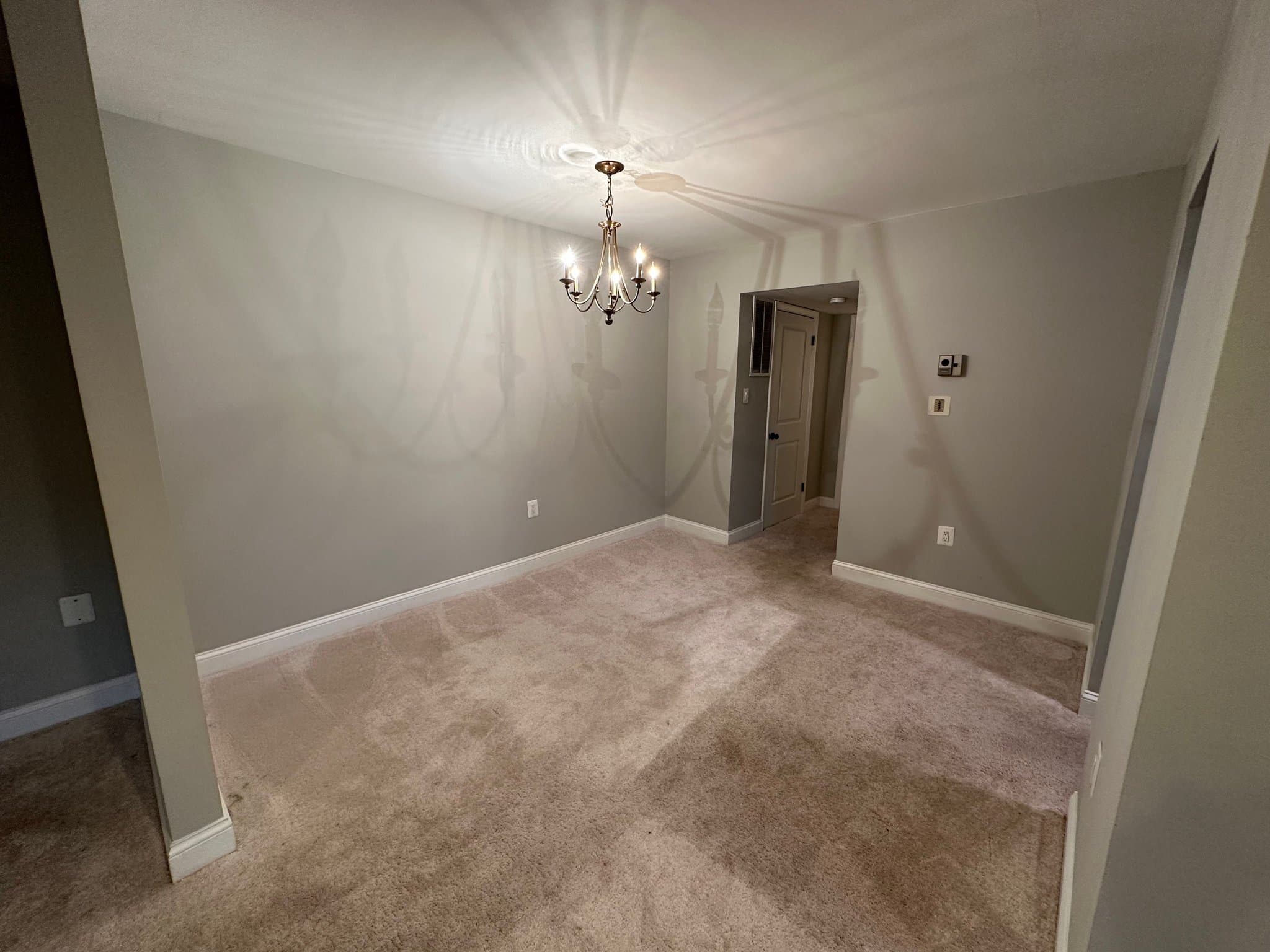 Fairfax Condo: 9481 Fairfax Blvd