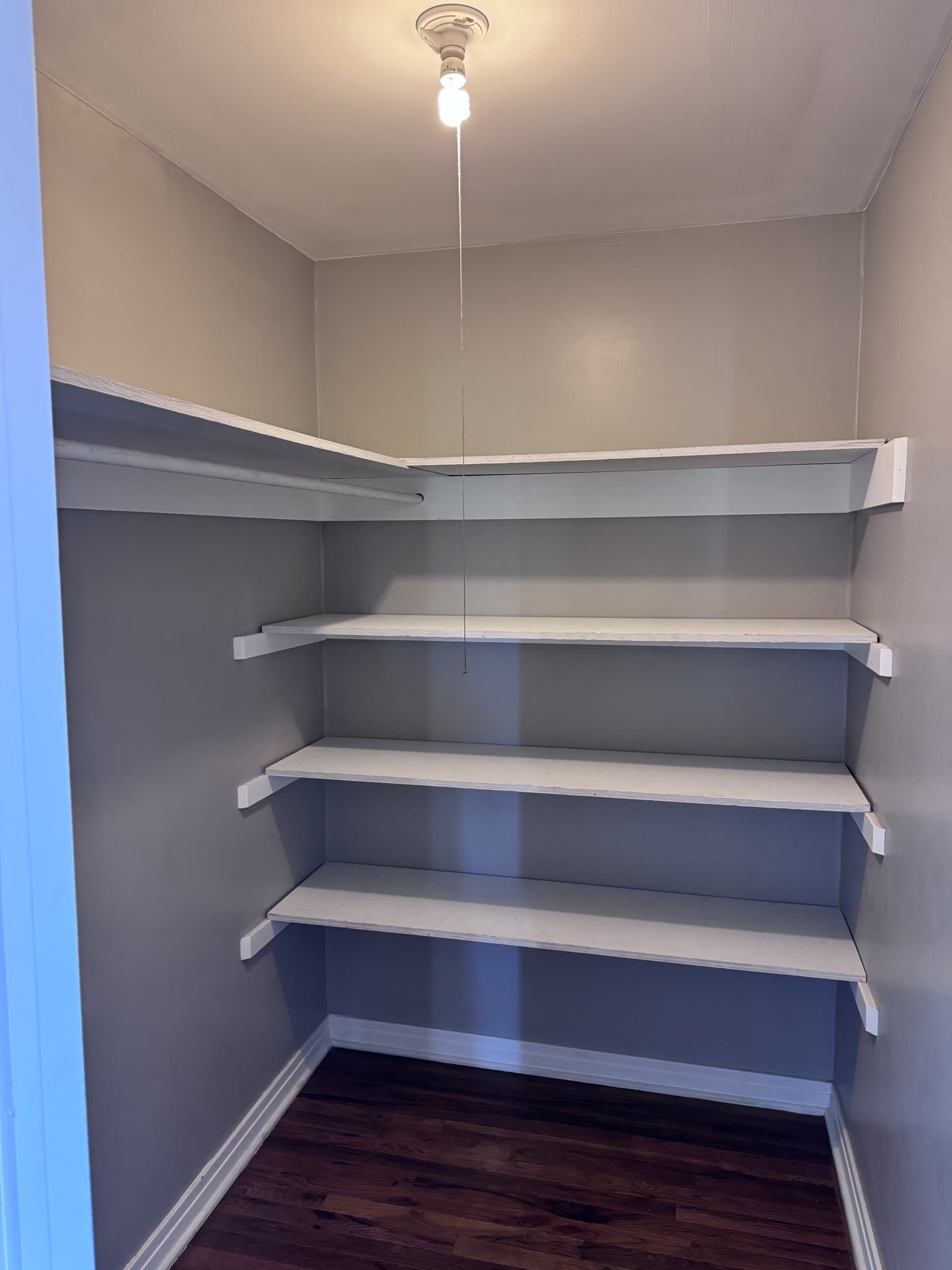 Pampa Single Room: 922 N Mary Ellen St