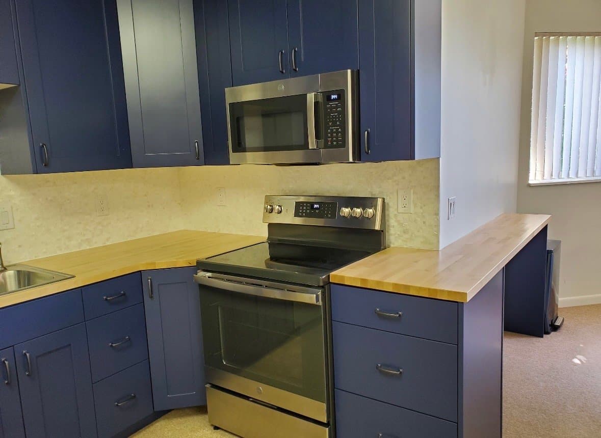 Bountiful Multiplex: 974 Barton Court
