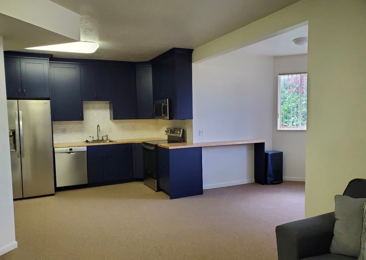 Bountiful Multiplex: 974 Barton Court