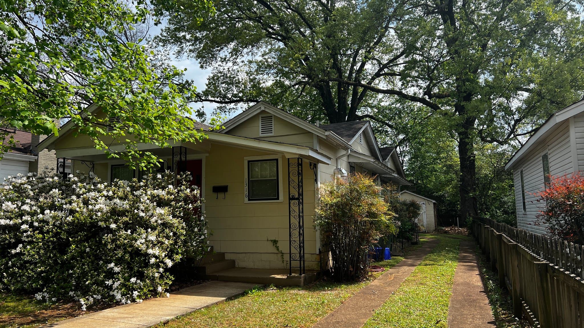 Huntsville House: 1316 Wellman Avenue